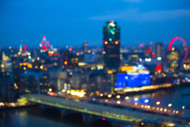 istock Night City of London view, blurred image for background. 651772768