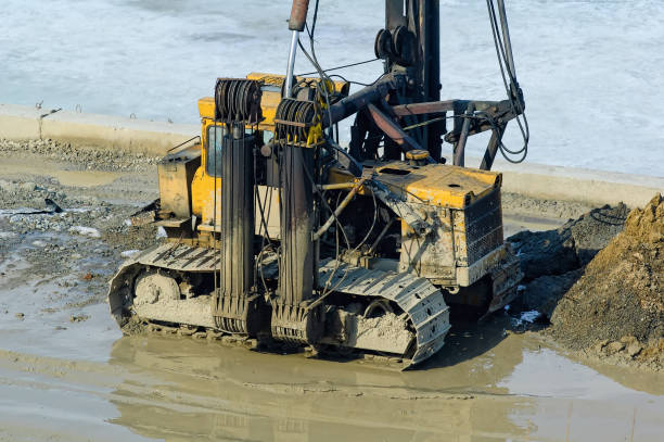 istock Pile driving machine in construction site. Tyumen 652164850
