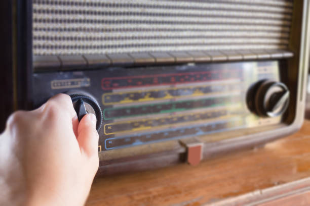 istock Retro Radio On Wooden Table 652172868