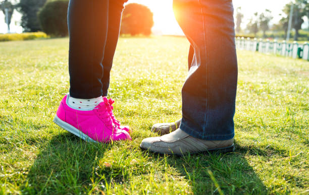 istock feet of couple 652195680