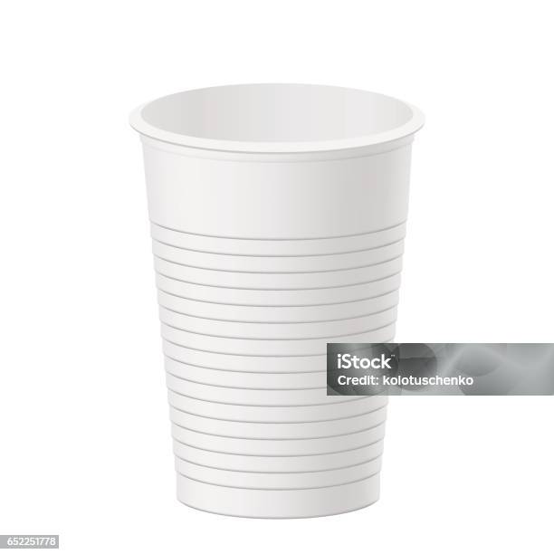 Vector Realistic Plastic Cup Stock Illustration - Download Image Now - Drinking Glass, Plastic, Disposable Cup