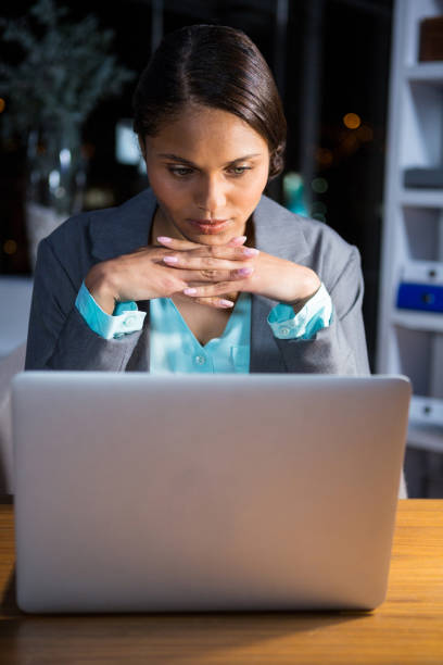 istock Businesswoman working on laptop 652262898