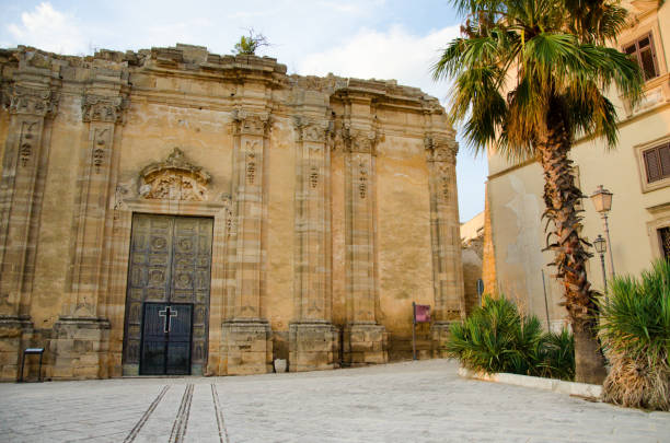 istock Old ruins of Partanna, Sicily 652342714