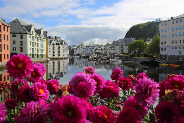 istock Norwegian town Alesund 652356740