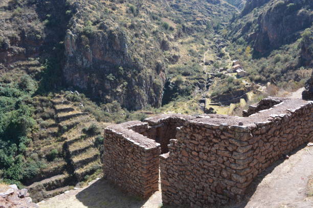 istock Inca Ruins in Machu Picchu, Peru 652380714