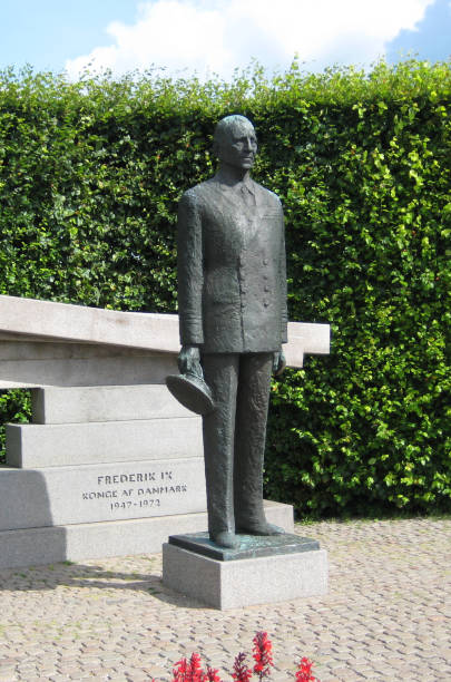 istock Statue of king Frederik in Copenhagen 652394678