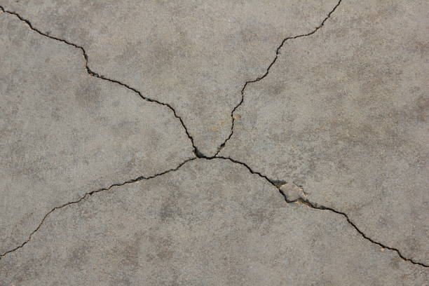 istock Cracked of cement floor 652434524