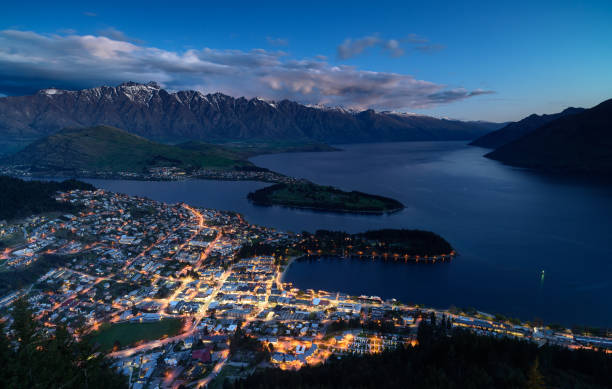 istock Queenstown with lake Wakatipu 652560234