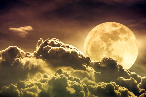 sky with clouds and full moon with shiny. sepia tone. - kd imagens e fotografias de stock