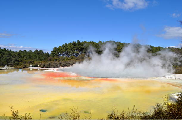 istock Wai-o-Tapu, New Zealand 652584094