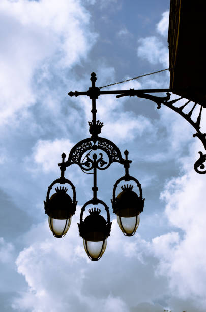 istock Old lantern on a house in Spain 652585164