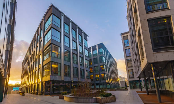 istock Modern office building in the evening 652605994