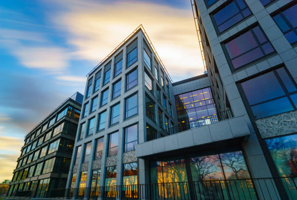 istock Modern office building in the evening 652608640