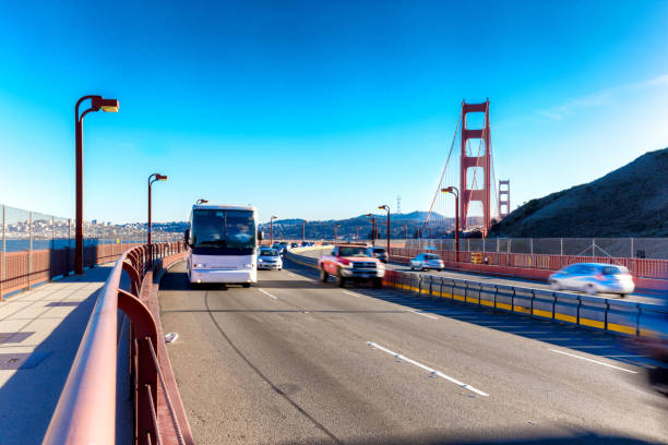 istock traffic on landmark bridge in blue sky 652628266