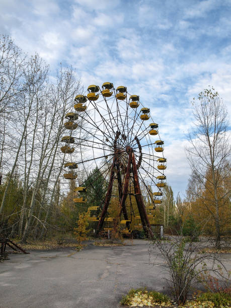 istock Ferris wheel in Pripyat ghost town close to Chernobyl, 2016 652643948