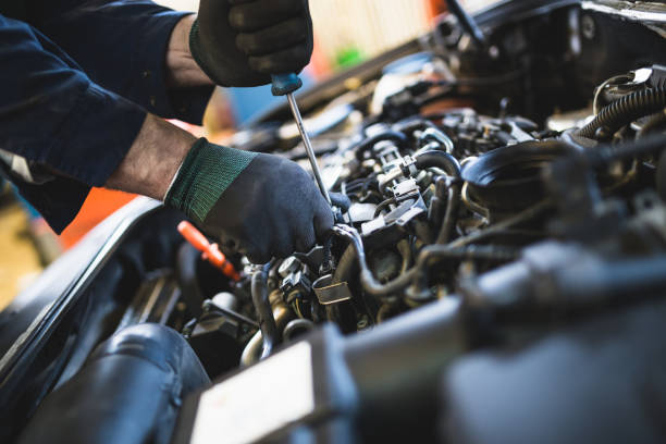 istock Auto mechanic service and repair 652660058