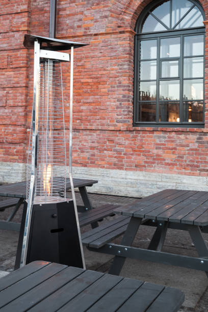 Outdoor gas heater