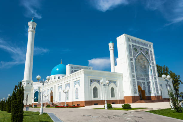 istock Minor White Mosque in Tashkent, Uzbekistan. 652739620