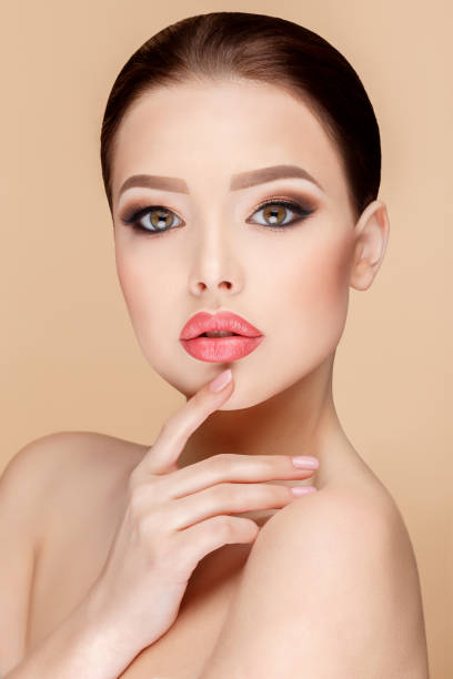 istock Beautiful Woman with Clean Fresh Skin 652750014
