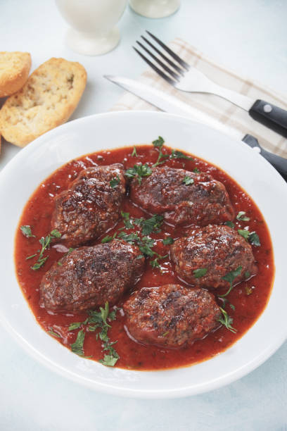 istock Meatballs in tomato sauce 652789296