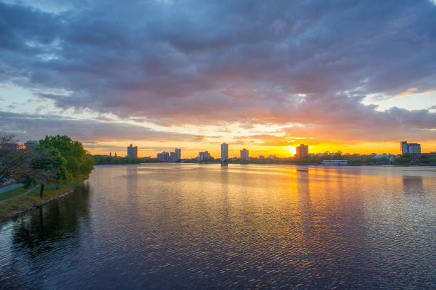 istock Boston Skyline Across the Charles River 652871860