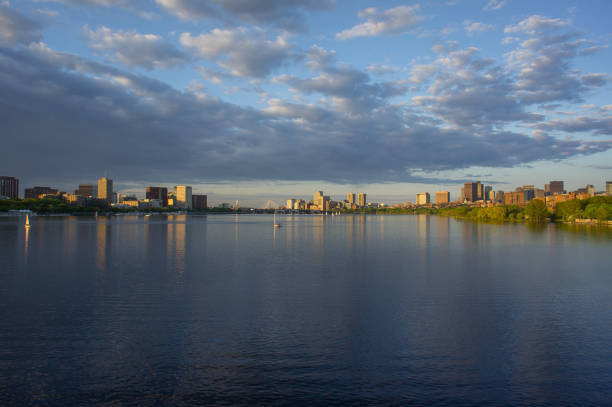 istock Boston Skyline Across the Charles River 652871896