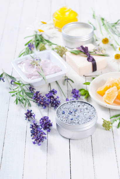 istock Body care products on white wood, top view 652914296