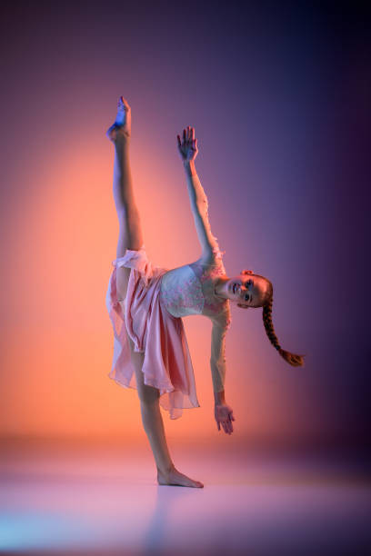 istock The teen modern ballet dancer 652931630