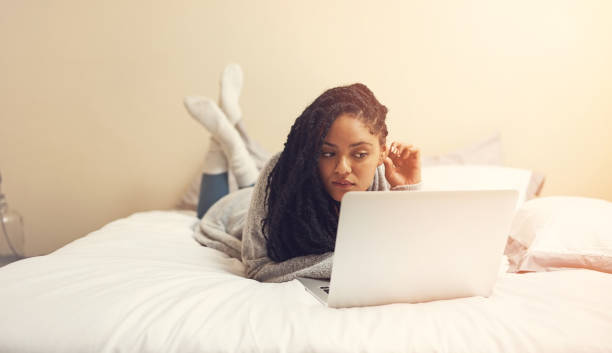 istock Time to sleep, oh look, another episode 652935938