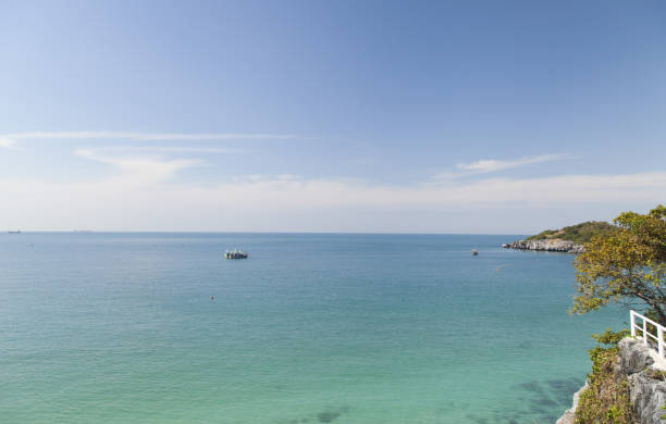 istock The beautiful sea landscape 652986448