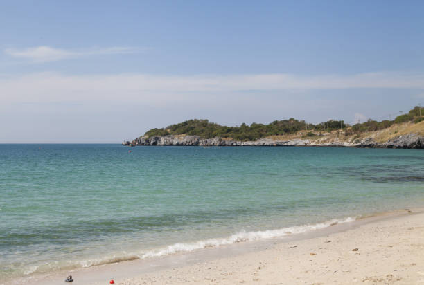 istock The beautiful sea landscape 652986472