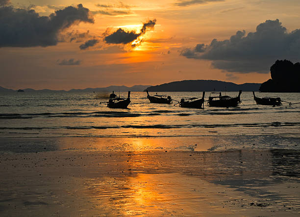 istock Scenic View Of Sea Against Sky 653017007