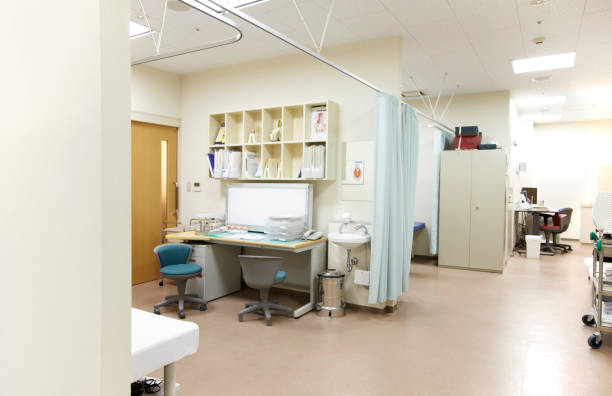 istock Doctor doctor's Office desk 653036904