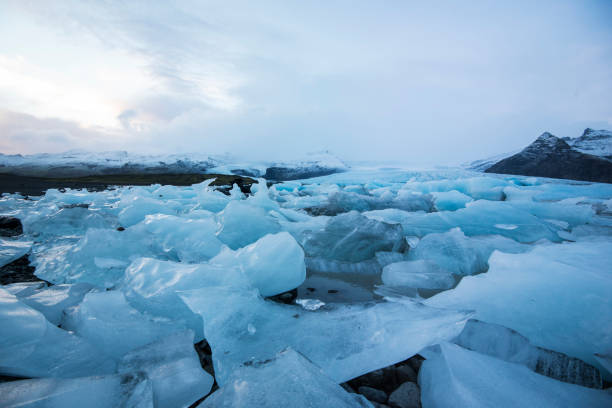 istock Beautiful glacial lake 653042812