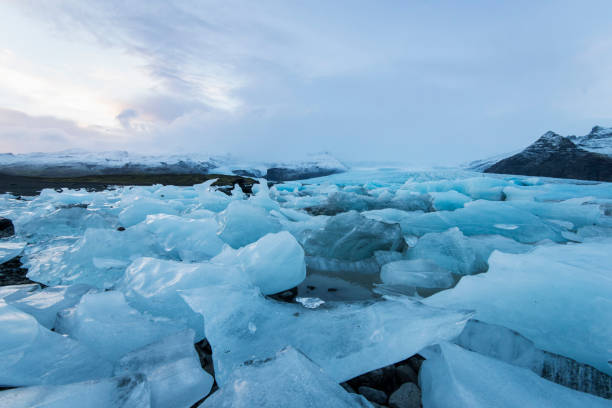 istock Beautiful glacial lake 653043932