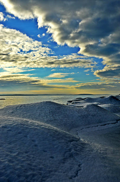 istock Ice Mounds At Sunrise 653116954