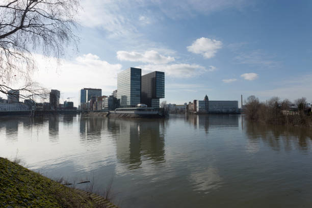 istock Media- and Inner Harbour at Duesseldorf/ Germany 653156138