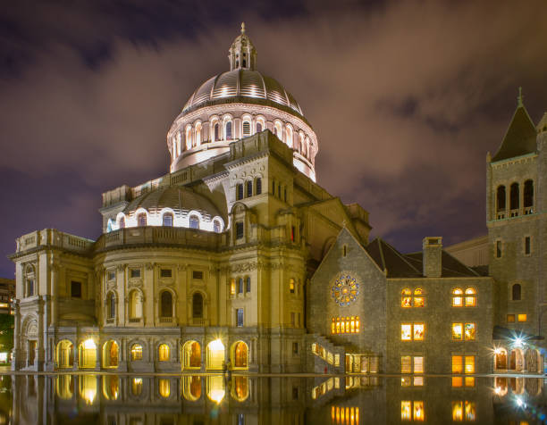 primeira igreja de cristo, cientista - boston skyline day back bay - fotografias e filmes do acervo