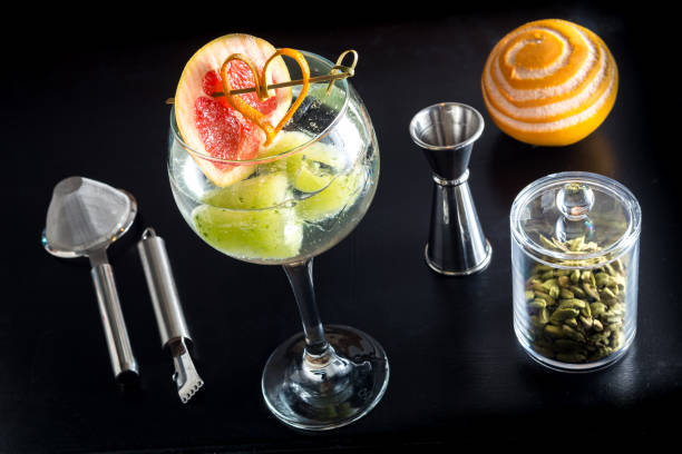 istock Gin tonic based fancy glass drinks cocktails 653257720