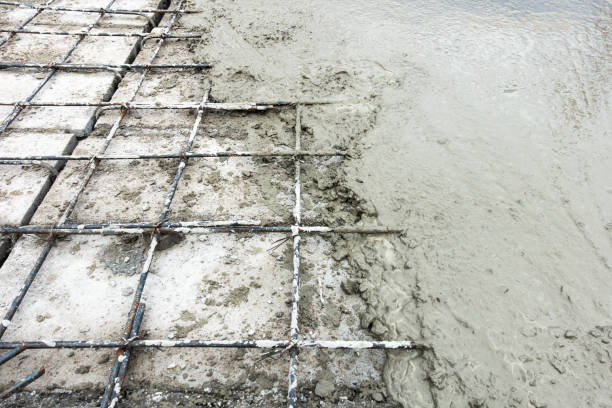 istock Concrete slab paving on hollow core slab flooring. 653288636