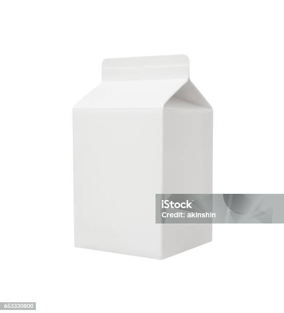 Photo libre de droit de Paquet De Lait Vide Isolé Sur Fond Blanc banque d'images et plus d'images libres de droit de Pack de lait - Pack de lait, En papier, Aliment