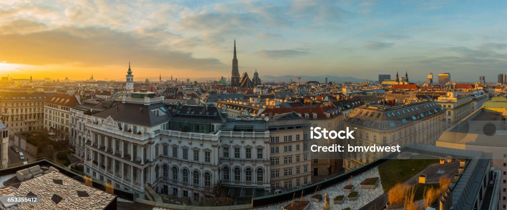 Wien skyline bei Sonnenuntergang - Lizenzfrei Wien - Österreich Stock-Foto