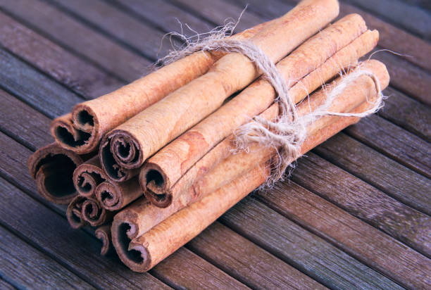 istock star anise and bunch of cinnamon on a sackcloth 653379318