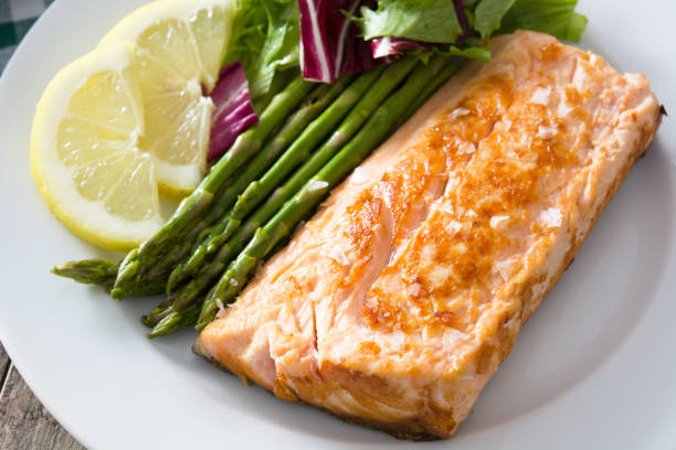 istock Grilled salmon fillet 653398306
