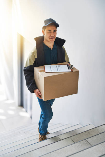 istock Deliveries done without any hassles 653423774