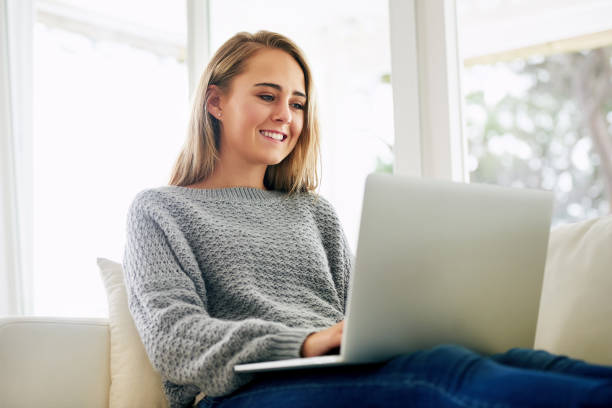istock The blonde blogger 653447606