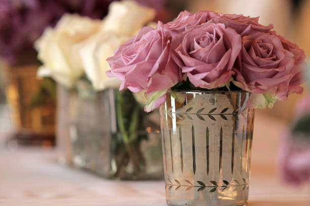 istock flowers in glass vase 653482166