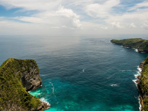 istock Scenic View Of Sea Against Sky 653494344