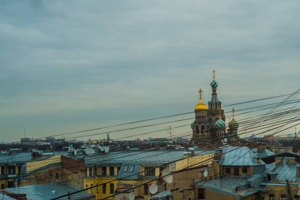 санкт-петербург проводной - russia church composition st petersburg стоковые фото и изображения