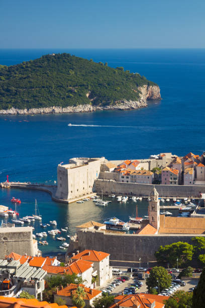 istock Port of Dubrovnik 653603354